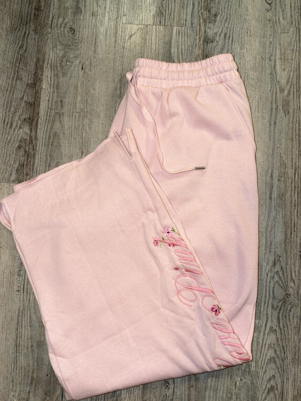 VS PINK floral sweatpants 🌸🌺